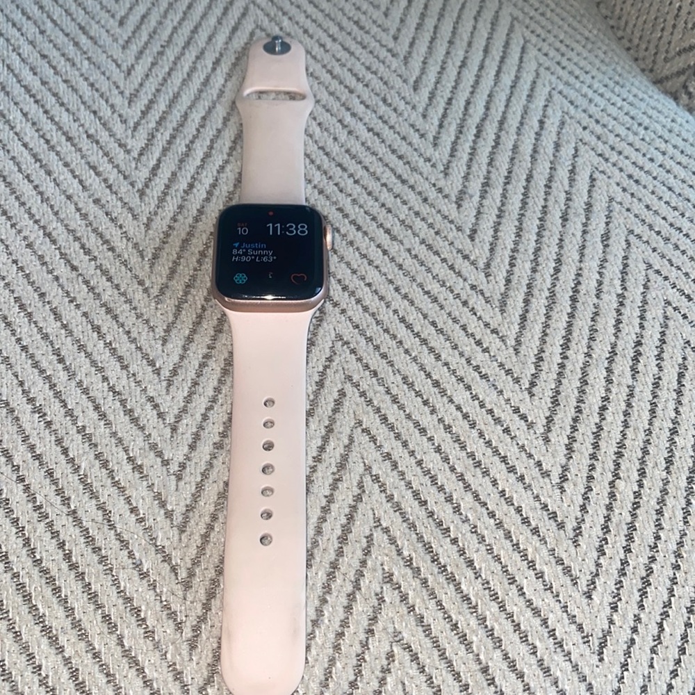 Apple I watch 5th series - Rose Gold 40mm